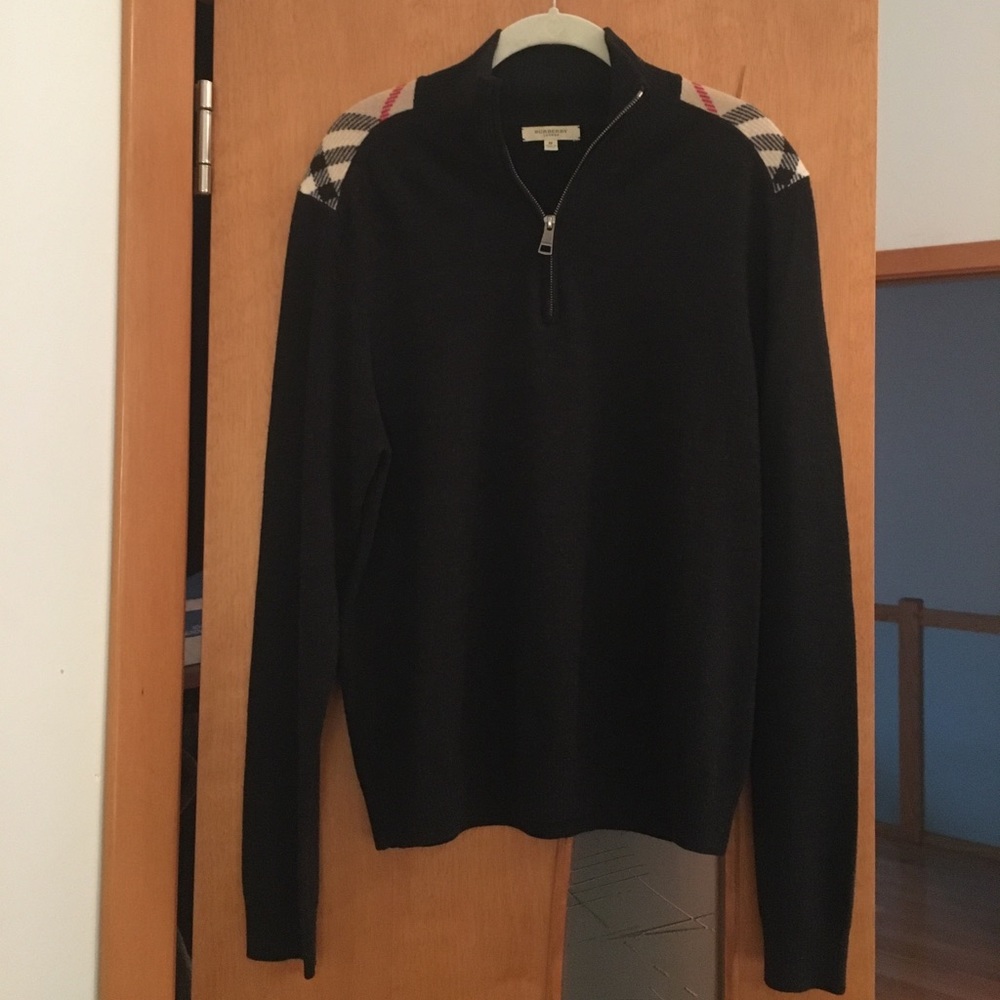 Men’s Burberry Half Zip Pull Over Sweater